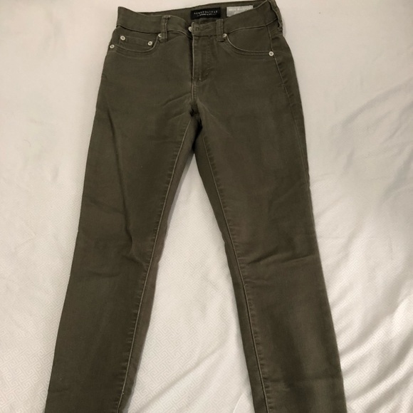 Olive green Aeropostale high waisted jeggings - Picture 4 of 7